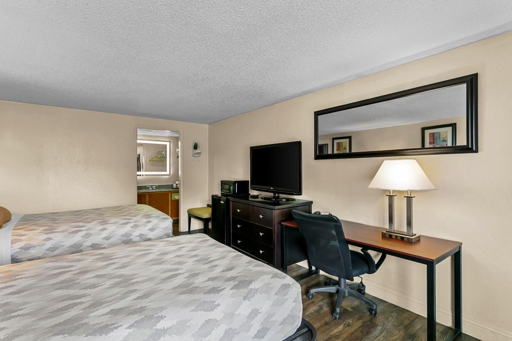 Americas Best Value Inn Martinsburg Exterior foto