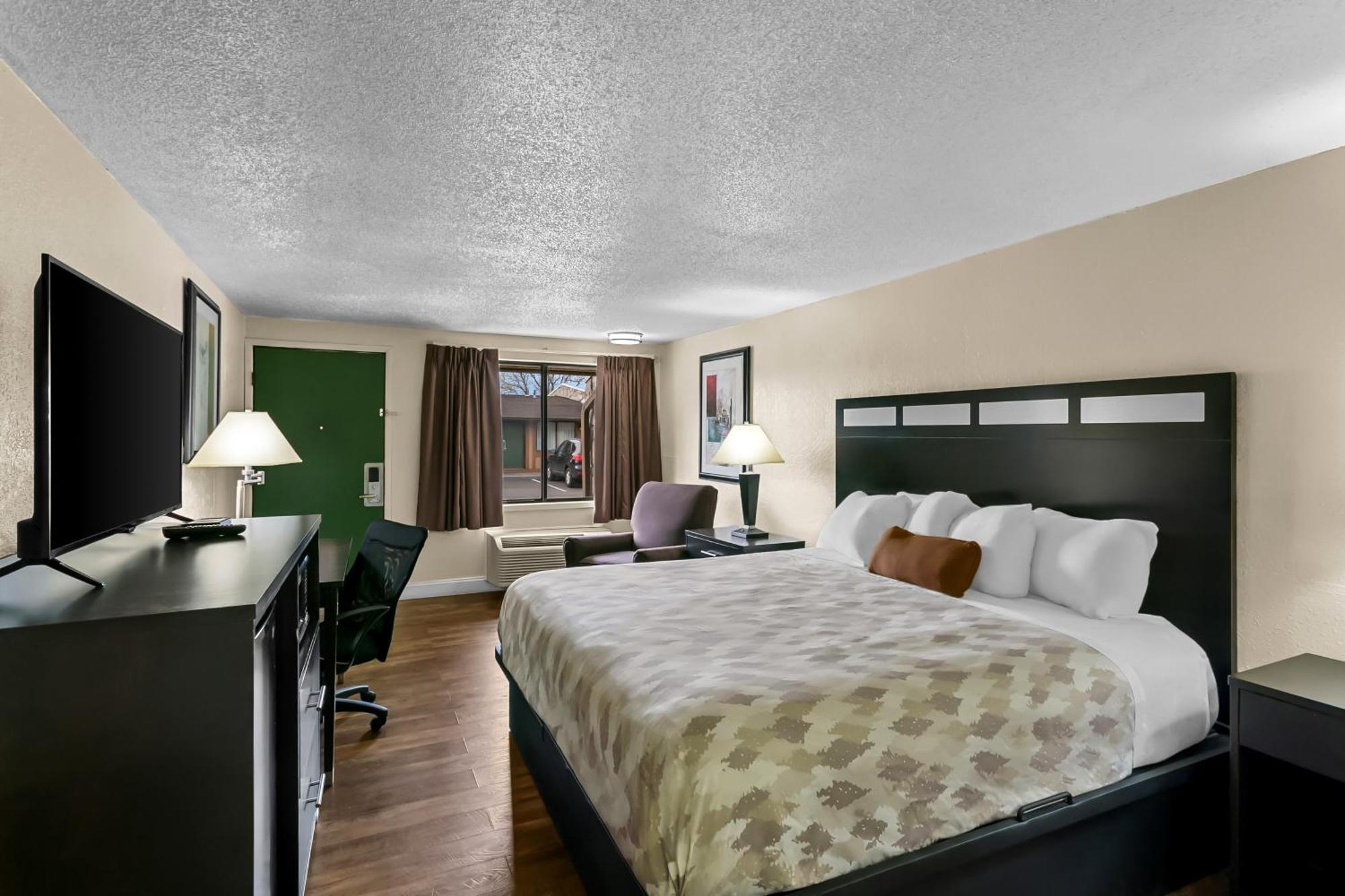 Americas Best Value Inn Martinsburg Exterior foto